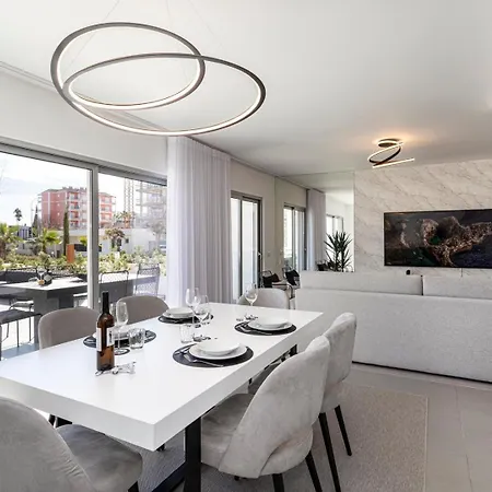 The Concierge - Prime Lounge Design *