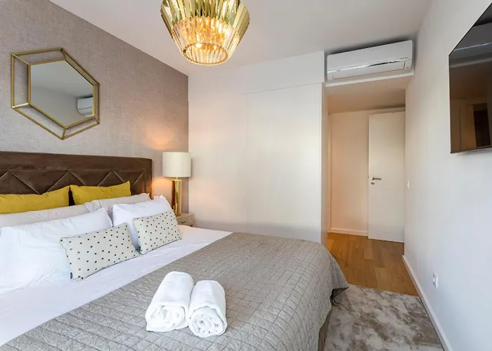 The Concierge - Prime Lounge Design アパート