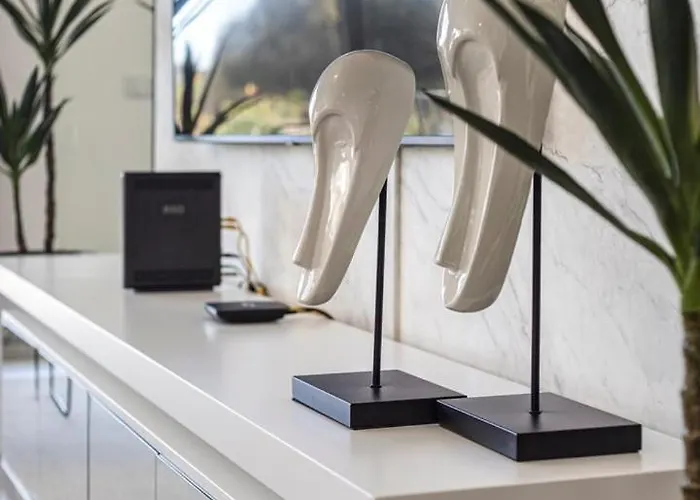 The Concierge - Prime Lounge Design アパート