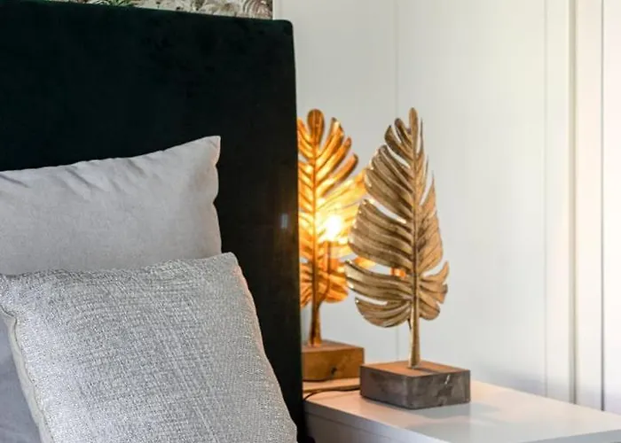 The Concierge - Prime Lounge Design アルブフェイラ