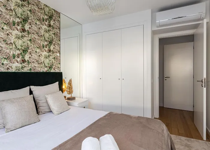 The Concierge - Prime Lounge Design *