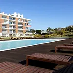 The Concierge - Prime Lounge Design * אלבופיירה